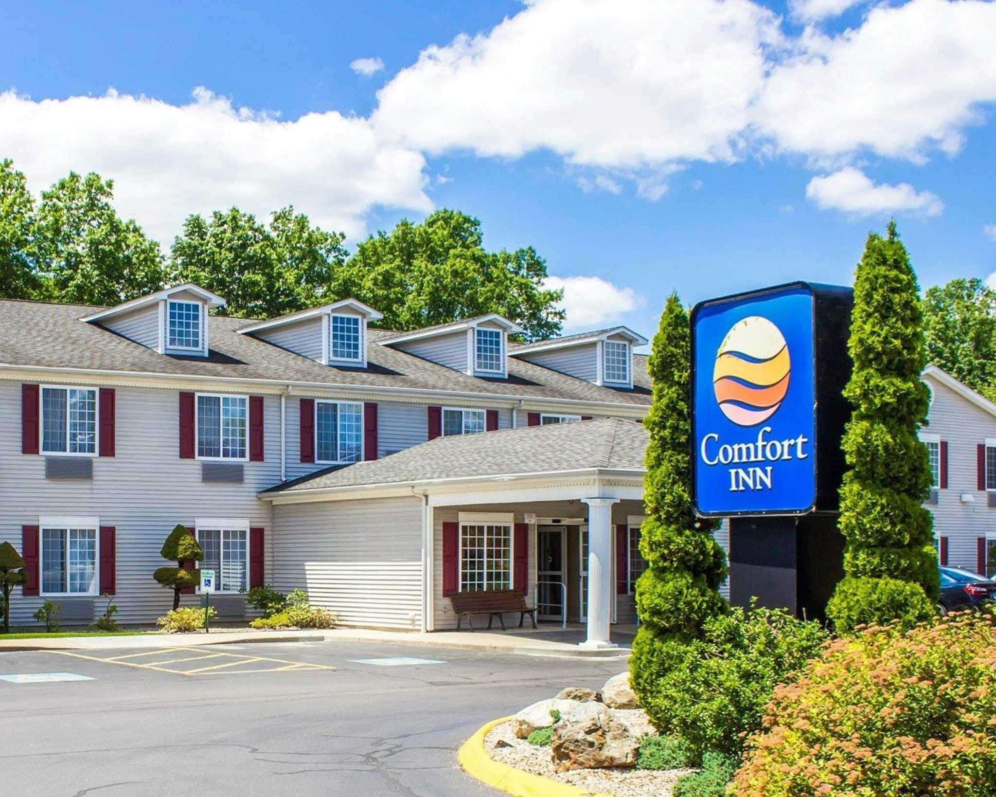 Comfort Inn Guilford Near I-95 المظهر الخارجي الصورة